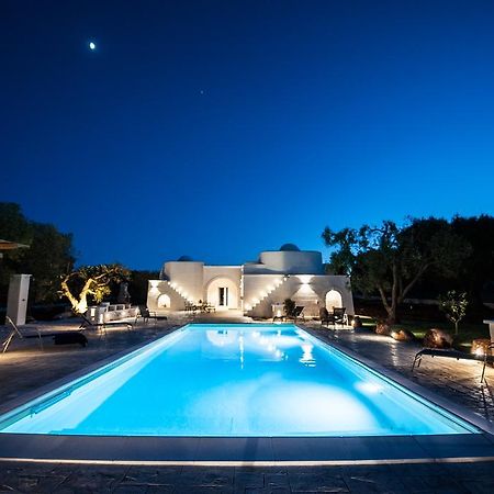 B&B Trulli Moonlight Da Grace Ostuni Εξωτερικό φωτογραφία