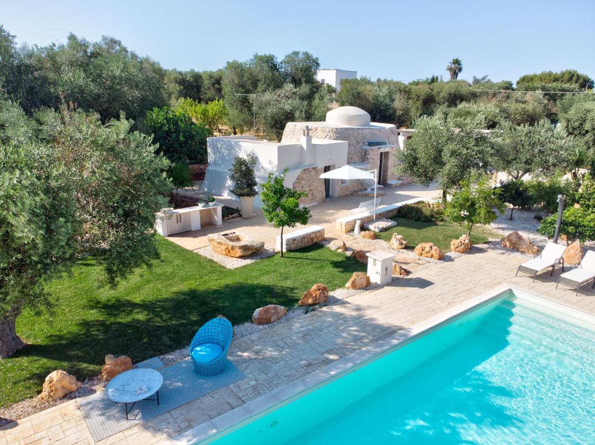 B&B Trulli Moonlight Da Grace Ostuni Εξωτερικό φωτογραφία