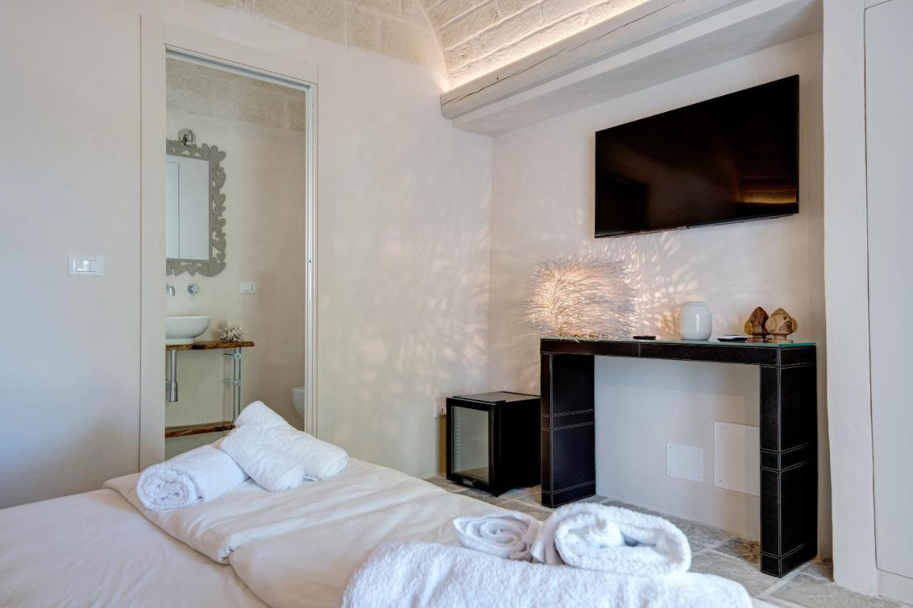 B&B Trulli Moonlight Da Grace Ostuni Εξωτερικό φωτογραφία