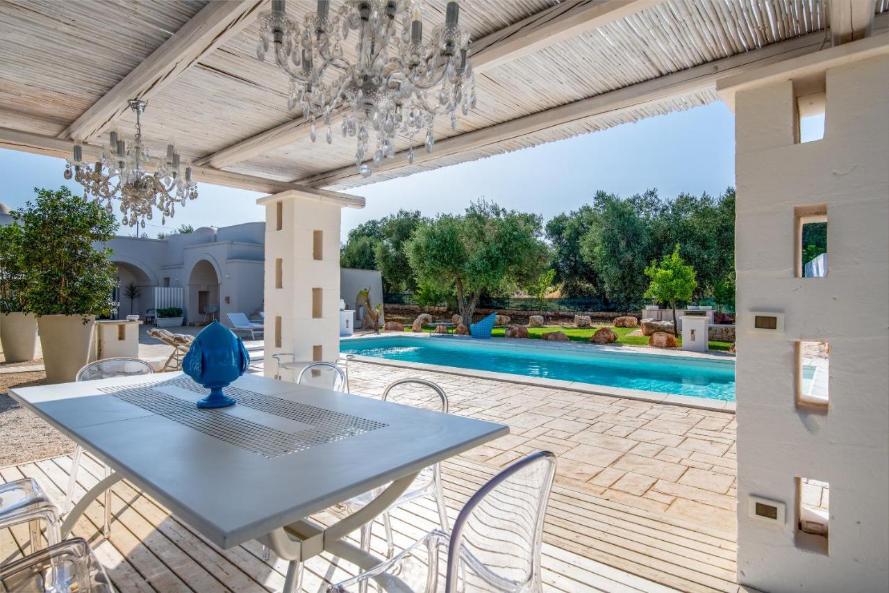 B&B Trulli Moonlight Da Grace Ostuni Εξωτερικό φωτογραφία